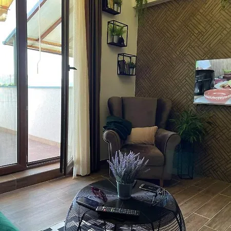 Plaza Lux Apartamento