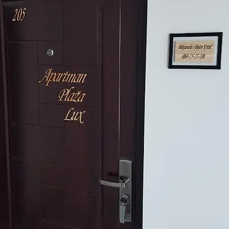 Plaza Lux Apartamento Veliko Gradište