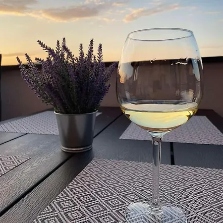 Apartamento Plaza Lux Veliko Gradište