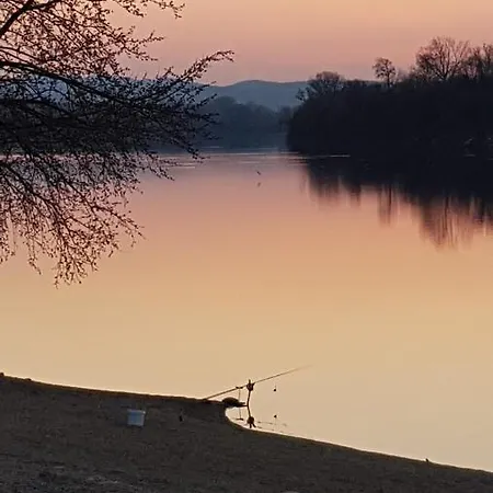 Plaza Lux Apartamento *